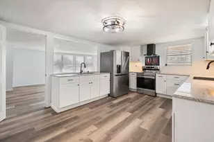 2316 Gilbert Cir, Arlington, TX 76010 - Photo 13