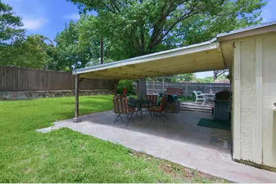 3411 Lakeview Drive, Grapevine, TX 76051 - Photo 5