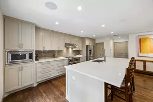 9261 Meadowglen Dr, Dallas, TX 75238 - Photo 25