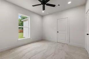 502 W 6th St, McGregor, TX 76657 - Photo 9