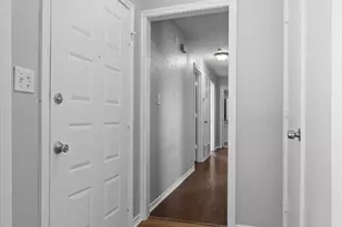 2223 Woodcreek, Carrollton, TX 75006 - Photo 5