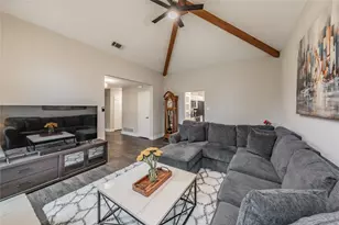 1521 Briarcrest Dr, Grapevine, TX 76051 - Photo 5