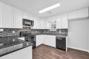 3904 James Ave, Waco, TX 76711 - Photo 5
