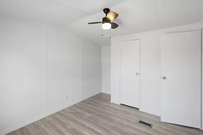 902 Flamingo, Granbury, TX 76049 - Photo 11