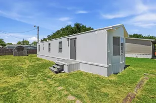 902 Flamingo, Granbury, TX 76049 - Photo 1