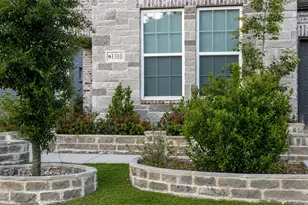 1310 Crescent Ln, Prosper, TX 75078 - Photo 3