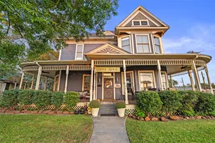 202 N Newsom, Mineola, TX 75773 - Photo 1