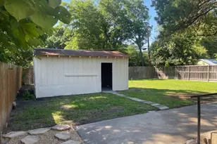 10203 Estacado Dr, Dallas, TX 75228 - Photo 17