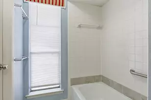 9621 Summerhill Ln, Dallas, TX 75238 - Photo 19