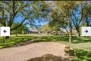 9621 Summerhill Ln, Dallas, TX 75238 - Photo 29