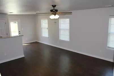 212 W Lake Street, Sherman, TX 75090 - Photo 3