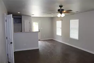 212 W Lk St, Sherman, TX 75090 - Photo 11