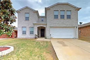 1649 Crown Point Dr, Little Elm, TX 75036 - Photo 1