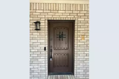 1649 Crown Point Drive, Little Elm, TX 75036 - Photo 3