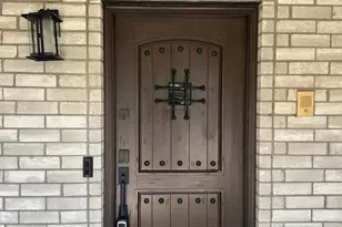 1649 Crown Point Dr, Little Elm, TX 75036 - Photo 3