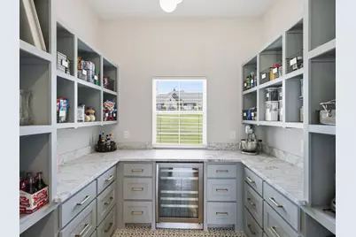 2032 Little Valley Court, Weatherford, TX 76087 - Photo 9