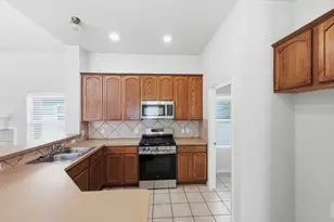1237 Chattahoochee Dr, Savannah, TX 76227 - Photo 13