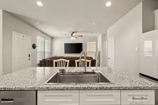 4804 Tradition St, Haltom City, TX 76117 - Photo 13