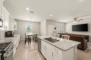4804 Tradition St, Haltom City, TX 76117 - Photo 11