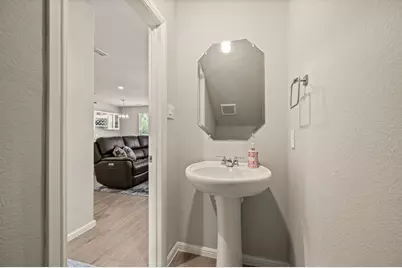 4804 Tradition Street, Haltom City, TX 76117 - Photo 17