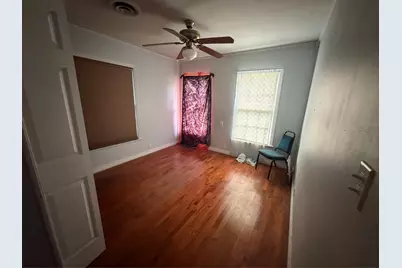 409 Dixon Street, Cleburne, TX 76033 - Photo 13