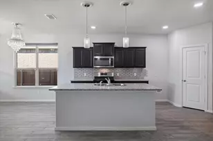 413 Drowsy Water Trl, Fort Worth, TX 76131 - Photo 7