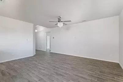 413 Drowsy Water Trail, Fort Worth, TX 76131 - Photo 5