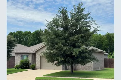 2209 Cinnamon Springs Road, Glenn Heights, TX 75154 - Photo 11