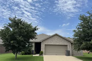 2209 Cinnamon Springs Rd, Glenn Heights, TX 75154 - Photo 25