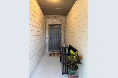 2209 Cinnamon Springs Road, Glenn Heights, TX 75154 - Photo 5