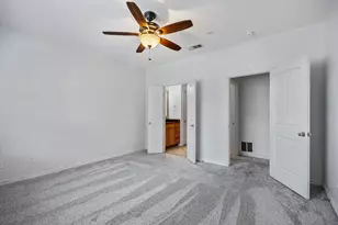 950 Henderson St, Fort Worth, TX 76102 - Photo 11