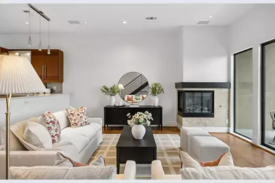 433 Trinity River Circle, Dallas, TX 75203 - Photo 3