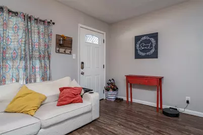 224 Willow Street, Hurst, TX 76053 - Photo 3