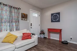 224 Willow St, Hurst, TX 76053 - Photo 3