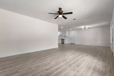 1367 Friendship Drive, Dallas, TX 75217 - Photo 9