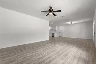 1367 Friendship Dr, Dallas, TX 75217 - Photo 9