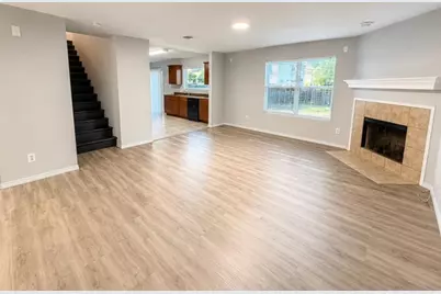 8440 Shallow Creek Drive, Fort Worth, TX 76179 - Photo 5
