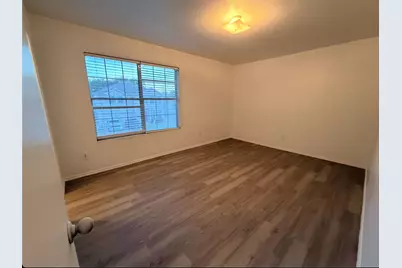8440 Shallow Creek Drive, Fort Worth, TX 76179 - Photo 15