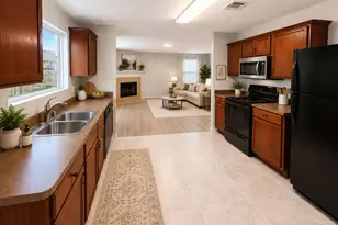 8440 Shallow Creek Dr, Fort Worth, TX 76179 - Photo 9