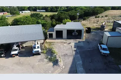 105 Sunset Acres Ct #H,I, Granbury, TX 76048 - Photo 3