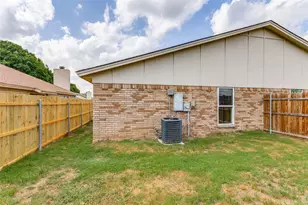 3219 Green Ridge St, Fort Worth, TX 76133 - Photo 25