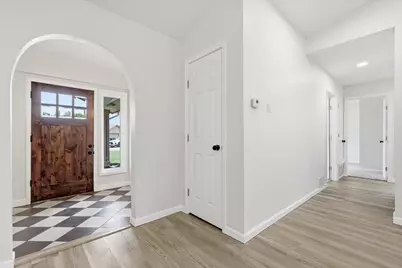 2804 Elk Grove Road, Carrollton, TX 75007 - Photo 19