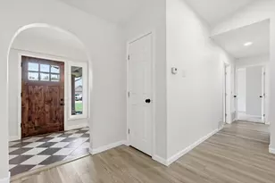 2804 Elk Grove Rd, Carrollton, TX 75007 - Photo 19