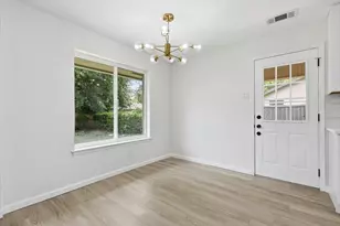 2804 Elk Grove Rd, Carrollton, TX 75007 - Photo 17