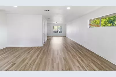 2942 Townsend Drive, Dallas, TX 75229 - Photo 13