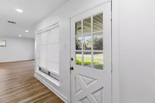 2942 Townsend Dr, Dallas, TX 75229 - Photo 11