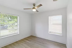 2942 Townsend Dr, Dallas, TX 75229 - Photo 3