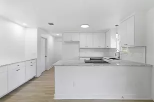 2942 Townsend Dr, Dallas, TX 75229 - Photo 19