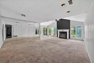 204 Island Dr, Richardson, TX 75081 - Photo 3