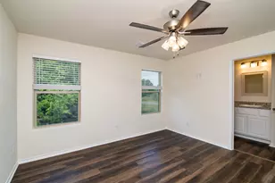 201 S May St, Whitewright, TX 75491 - Photo 13